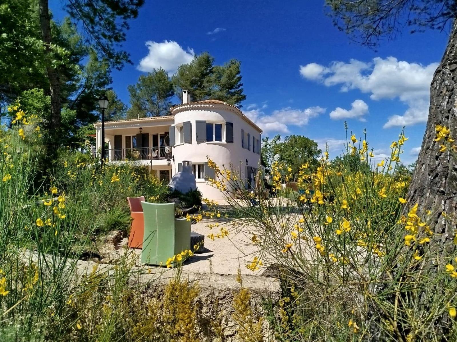 La Tourelle Suite Cosy Entre Vignoble Aixois Et Luberon Le Puy-Sainte-Réparade Εξωτερικό φωτογραφία
